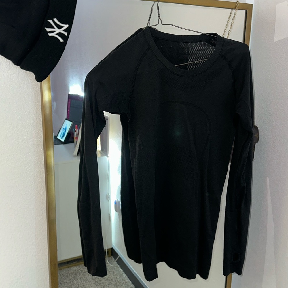 Lululemon Swiftly Tech Long-Sleeve Shirt